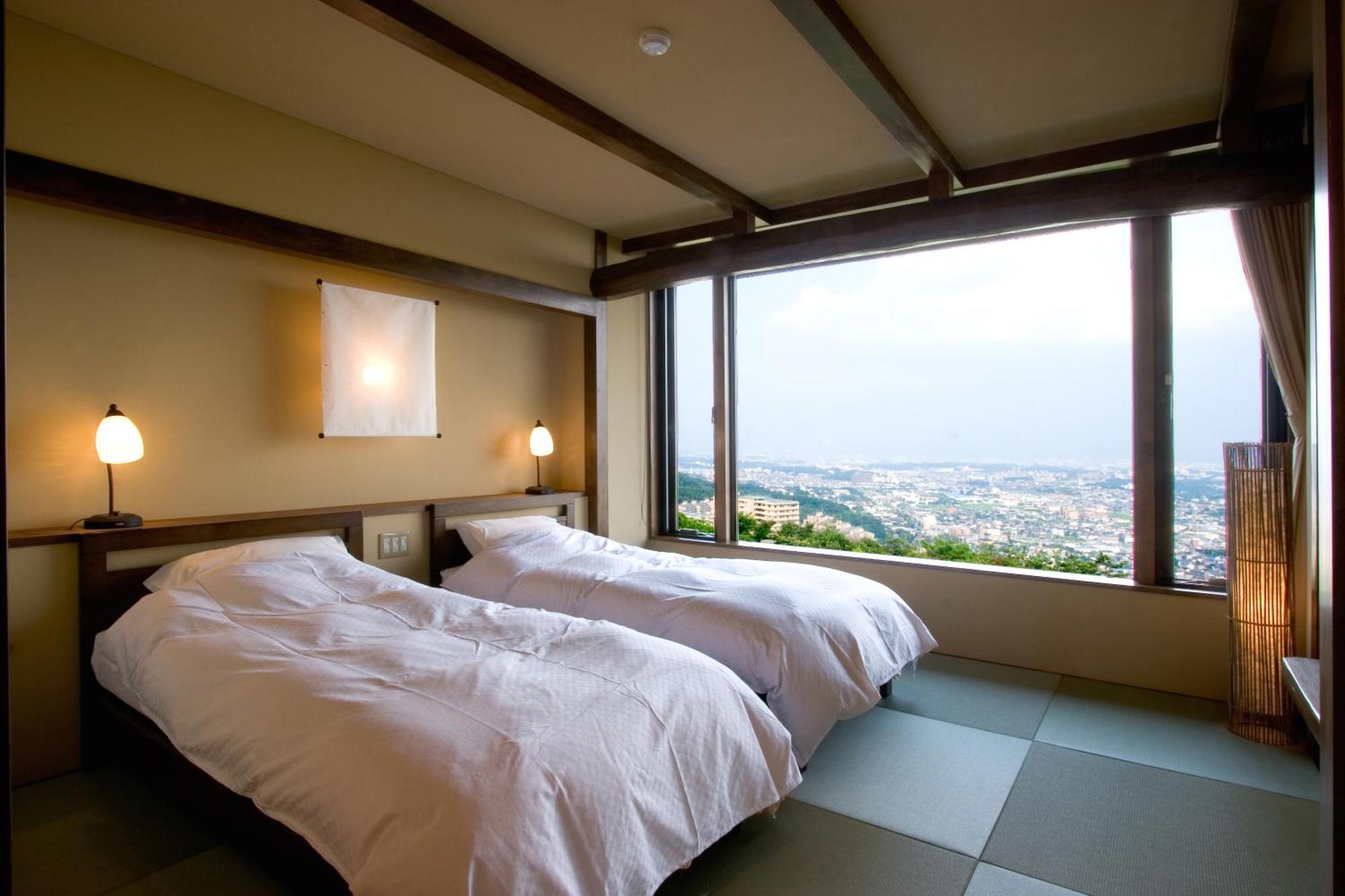 山荘 風の杜 Sanso Kazenomori Hotel Minoh Exterior photo
