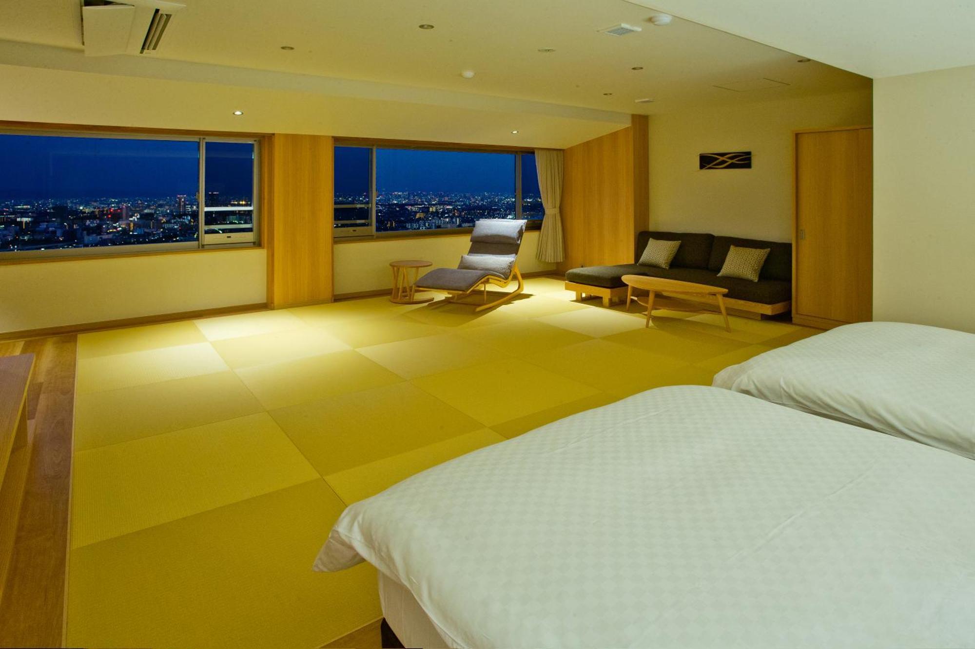 山荘 風の杜 Sanso Kazenomori Hotel Minoh Exterior photo